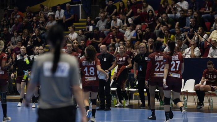 Concluziile lui Kim Rasmussen, după Rapid - Vipers 25-31: „Am primit o lecție bună”. Antrenorul danez crede într-o minune în Norvegia: „Orice este posibil aici”