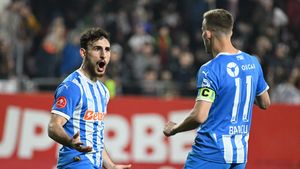 Câte stele a primit fiecare jucător din Rapid - Universitatea Craiova 1-2, victoria uriașă a oltenilor în Giulești: trei „mâini moarte” pentru Marius Șumudică și Mirel Rădoi!