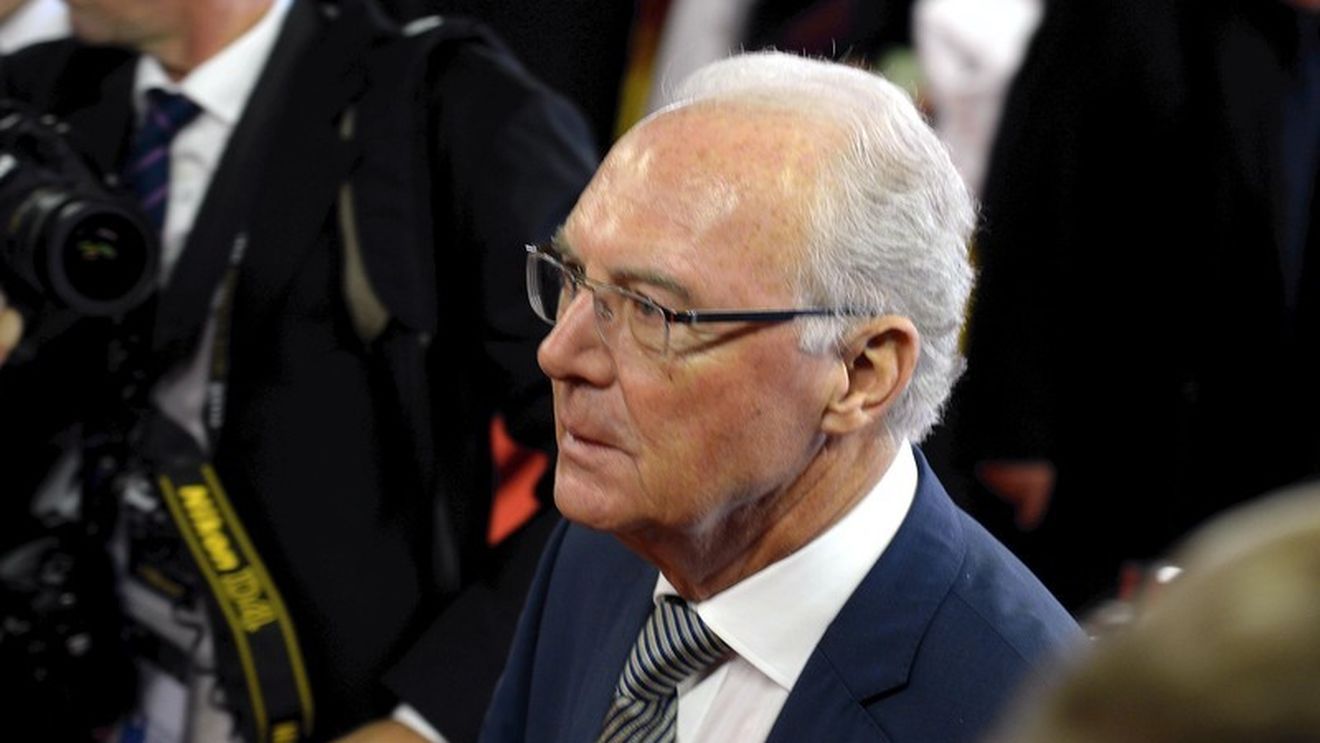 Franz Beckenbauer a primit amendă și avertisment din partea Comisiei de Etică a FIFA, în scandalul pentru organizarea CM 2018 și 2022
