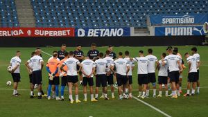 Cine transmite la tv Universitatea Craiova - Zorya Lugansk, manșa retur din turul trei preliminar Conference League