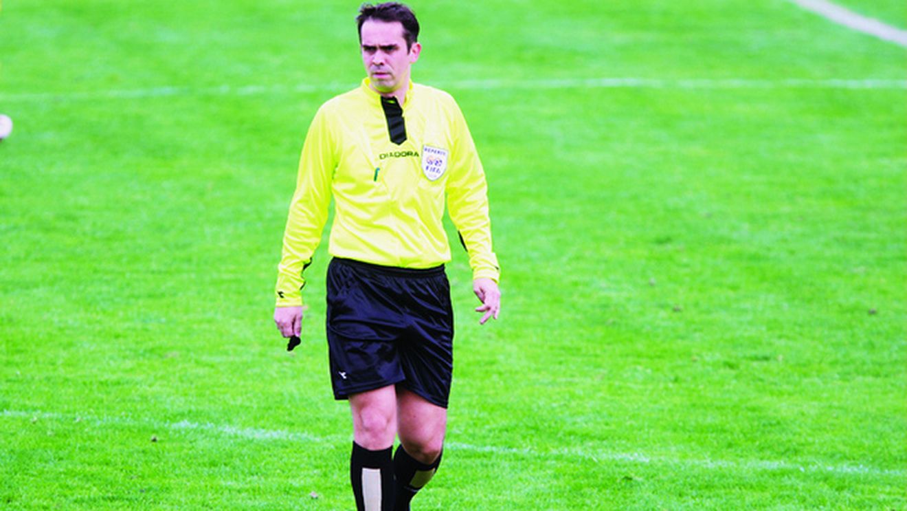 "E vina mea că n-am dat penalty! **Am văzut că este, dar m-am luat după asistentul Stoianof"