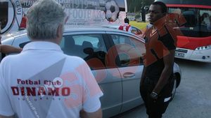 Portarul-golgheter a ajuns în cantonamentul "câinilor"! FOTO