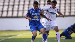 "Toată lumea vede o finală Steaua-Dinamo, dar de ce nu ar fi un Bistrița-Brașov?"