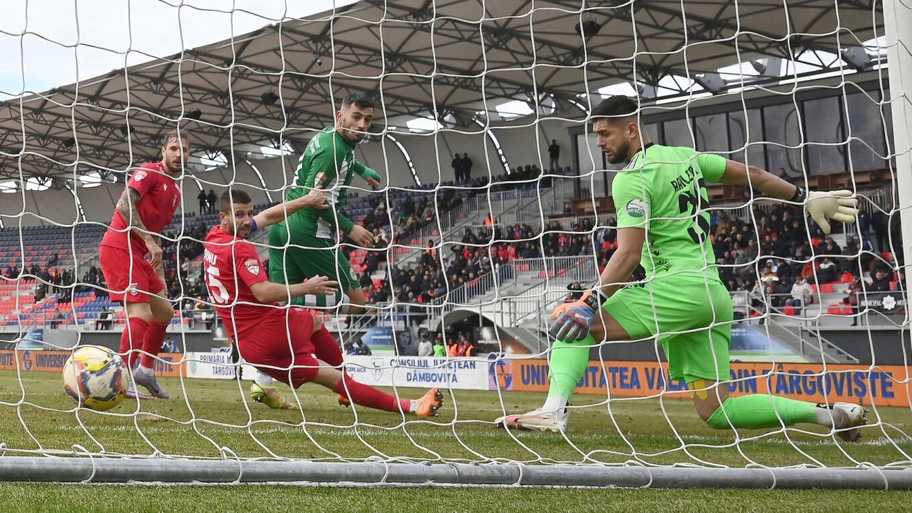 Dinamo l-a dat afară! Fotbalistul a plecat după doar 6 luni la echipă