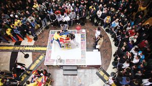 GO ON!cescu! Românul care a "luat" masa cu 500 de oameni și care a intrat în Cartea Recordurilor