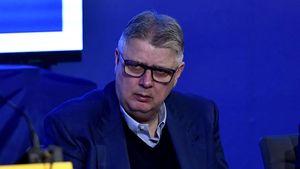 Cum a reacționat familia victimei lui Mario Iorgulescu în clipa în care Gino Iorgulescu a vrut să discute cu ea! Toată lumea din sală a amuțit: de ce au refuzat rudele celui decedat scuzele șefului LPF!