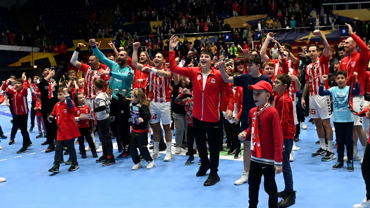 „Dulăi” uriași: Dinamo s-a calificat în play-off-ul Ligii Campionilor la handbal masculin! Cum arată clasamentul înaintea meciului de joi cu Paris Saint-Germain