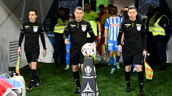 Vedetele vor fi arbitrii! Turul barajului dintre Poli Iași și Metaloglobus este condus de brigada care va oficia finala Champions League dintre PSG și Inter Milan