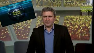 Gheorghe Hagi, în lumina reflectoarelor!** VIDEO UEFA  îl prezintă pe "Rege" într-ul serial despre cei mai mari sportivi europeni