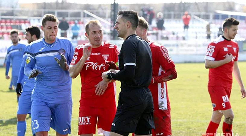 Soarta meciului cu Academica putea fi alta pentru UTA.** Arădenii, privați de arbitrul Illyeș de un penalty la scorul de 1-2