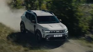 Dacia a lansat noul model Duster. Primele imagini cu mașina așteptată de români
