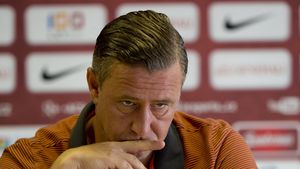 Reghecampf, ca și dat afară din Sudan. S-au revoltat împotriva lui: „Ce caută ăsta aici?!”