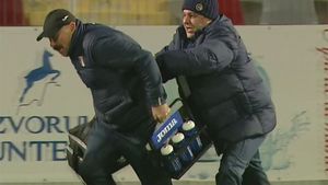 Șumudică a explicat de ce l-a pus la pământ pe medicul Astrei: "Am crezut că Lovin și-a rupt tibia și doctorul aștepta. Ce să aștepte? Moare ăla, așa ați așteptat și la Ekeng și și-a dat ăla viața"