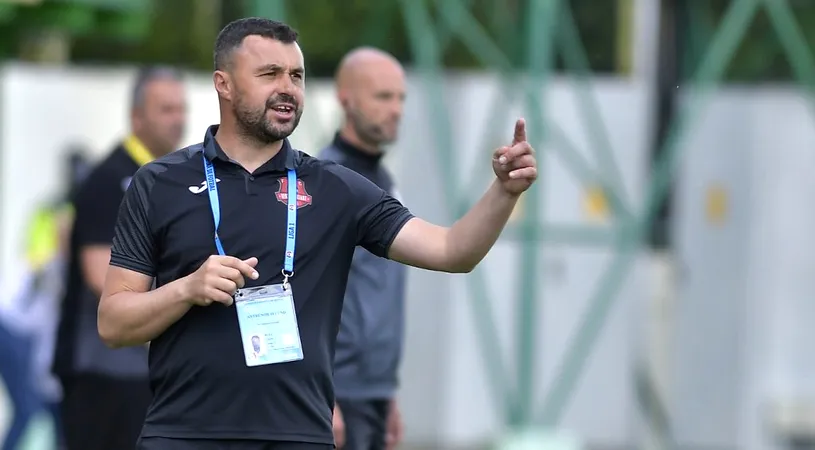 VIDEO | Eugen Beza a rupt tăcerea, după barajul care i-a adus echipei FC Hermannstadt retrogradarea în Liga 2.  Antrenorul nu regretă experiența ca ”principal” la trupa sibiană, ce ar schimba la dubla cu CS Mioveni, dezamăgirea față de galerie, scuzele pentru suporteri și situația sa actuală