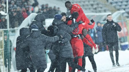 Iarna e cu noi: la ce temperatură se joacă FCSB - PAOK și cât va ninge până la ora partidei din Europa League! „Va fi un șoc în mod clar pentru greci”. EXCLUSIV