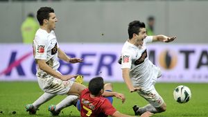 Am exportat jucători, acum 'vindem' și spectacol!** Francezii, impresionați de Clasicul României: "Atmosferă electrizantă, meci de înaltă tensiune" Ce spun de Steaua-Dinamo