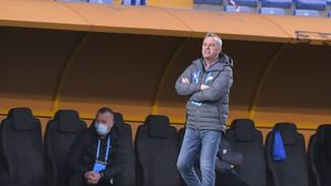 Mircea Rednic, plin de nervi după remiza cu Chindia! Mesaj pentru Hagi și Popescu? „M-am cam săturat, aici nimeni nu zice nimic!”