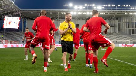 S-a bătut recordul în Superliga! Dinamo deține supremația în clasamentul fotbaliștilor de națională aduși în România. SPECIAL