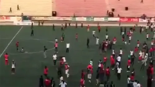TRAGEDIE în Senegal! Opt persoane au murit, iar alte 49 au fost grav rănite în urma unor incidente violente între suporteri la finala Cupei Ligii | VIDEO