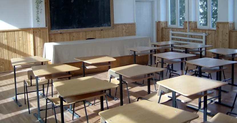 VIDEO | O profesoară din Brașov, batjocorită de o elevă în timpul orei