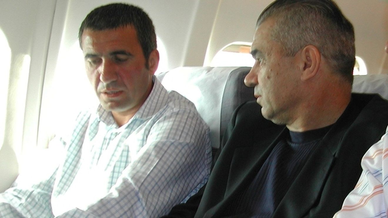 UPDATE Hagi rămâne fără "consilier"!** Anghel Iordănescu: "Nu renunț la funcția din Parlament"