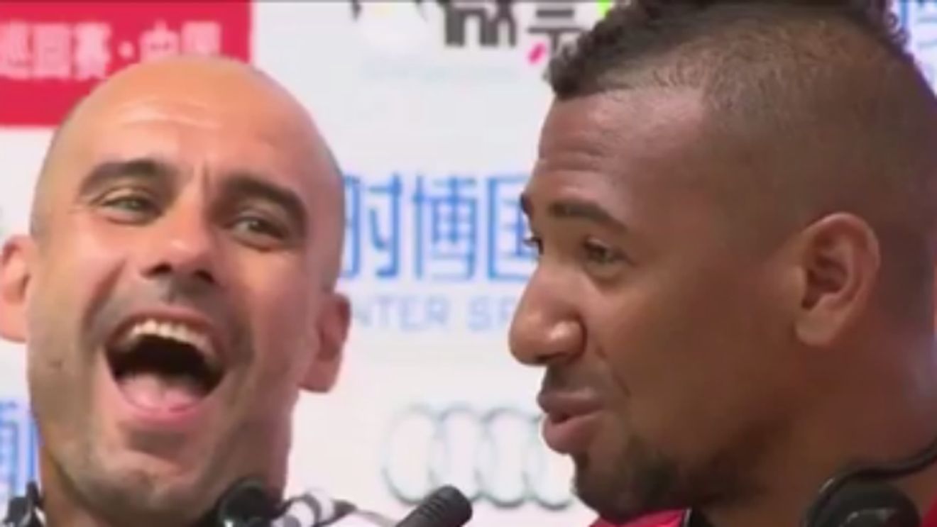 Fază GENIALĂ‚ a lui Guardiola. VIDEO | Cum a râs de freza lui Boateng chiar în timpul conferinței de presă