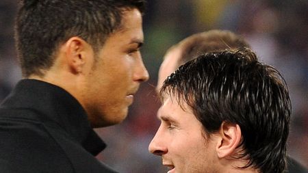 Cruyff vs Ronaldo, un nou episod!** "Cât timp face el un dribling, Messi face trei"