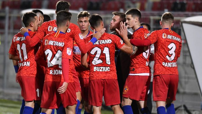 S-au vindecat trei jucători de la FCSB! Câți fotbaliști mai sunt infectați cu COVID-19 înaintea derby-ului cu Dinamo