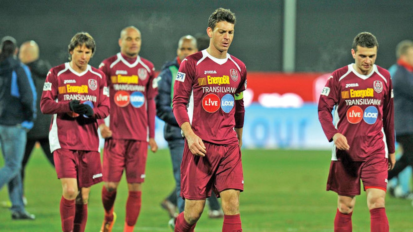 Îi "lovește" pe cei de pe lista neagră! Cum îi tratează Paszkany pe jucătorii pe care nu se va mai conta sezonul următor