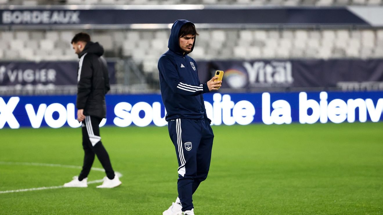 Marea carență a „perlei” lui Gică Hagi, pe care francezii l-au transferat pe o sumă importantă! Antrenorul nu s-a mai ferit de cuvinte: „Scouterii mi l-au propus, e un mingicar, dar acolo are probleme!”