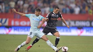 Arbitru de Liga Campionilor la Dinamo - FCSB! Cine va conduce "Derby de România"