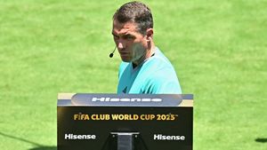 Diego Simeone, reacție dură despre Istvan Kovacs, după arbitrajul din PSG – Atletico 4-0: „M-am săturat!”