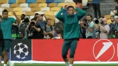 FOTO & VIDEO | Toată lumea și-a pus mâinile în cap. Ronaldo a lovit un cameraman în timpul antrenamentului oficial și l-a umplut de sânge. Cum arăta omul la finalul ședinței de pregătire