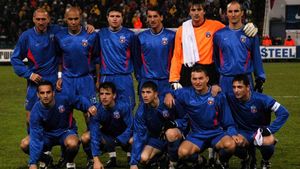 EXCLUSIV | "Sunt singurul fotbalist care a jucat la cele trei Stele". Cum a fost prima dată? "M-a luat Valentin Ceaușescu. Aveam de ales: Ghencea sau culesul de cartofi!"