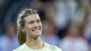 Eugenie Bouchard nu se dezminte și a avut o nouă apariție îndrăzneață, în bikini, alături de prietena ei