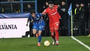 Ofertă pentru „perla” lui Gică Hagi de la Benfica Lisabona! Portughezii au pus banii jos: transferul poate costa 1.000.000 de euro