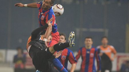 Ienei: "Mi-a plăcut la Steaua agresivitatea din meciul cu Utrecht, a fost altceva"