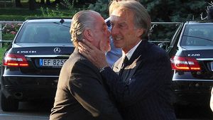 Napoli a discutat cu Benitez, Klopp și Pellegrini, dar numele noului antrenor "începe cu 'M'"