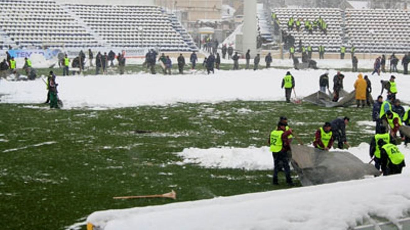 FC Brașov își inaugurează nocturna cu Steaua