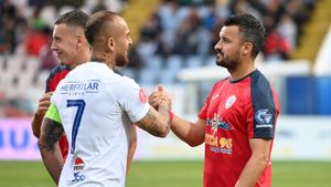 Constantin Budescu e gata să revină ca jucător în fotbalul românesc. Cu ce echipă vrea să semneze și ce zice despre FCSB, Alibec și Turcia – România