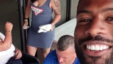 VIDEO | Fernando Varela, în echipa lui Smiley! :) Fostul fundaș al FCSB-ului a dat un recital demn de "Vocea României"