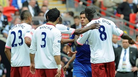 Portsmouth a primit o derogare pentru a putea transfera 3 fotbaliști