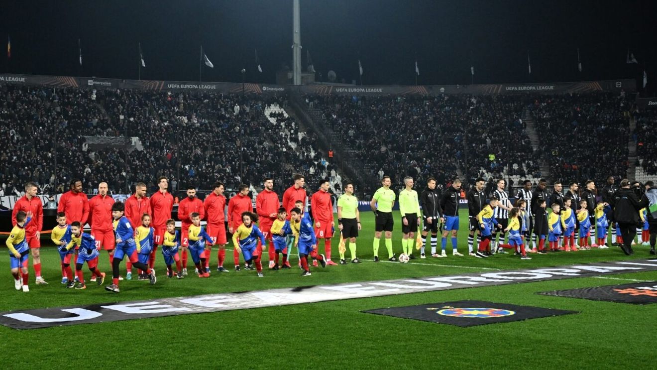 Televiziunea din Grecia, gafă uriaşă la PAOK - FCSB. Ce a apărut pe ecran, în fața a milioane de telespectatori: în România, CNA ar fi dat o amendă uriaşă!
