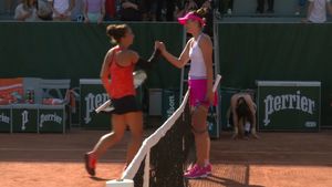Irina Begu, victorie-fulger în turul doi la Roland Garros! Românca a făcut instrucție cu o fostă finalistă a Grand Slam-ului de la Paris