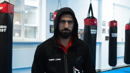 Mister KO se întoarce pentru Ziua Revanșei. Cine va lupta în gala lui Moroșanu pe 4 decembrie