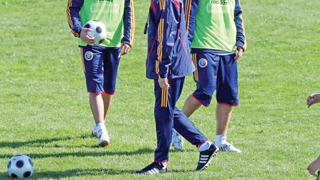 "Dacă nu califică naționala, Răzvan trebuie să plece"** Pițurcă, despre Mutu