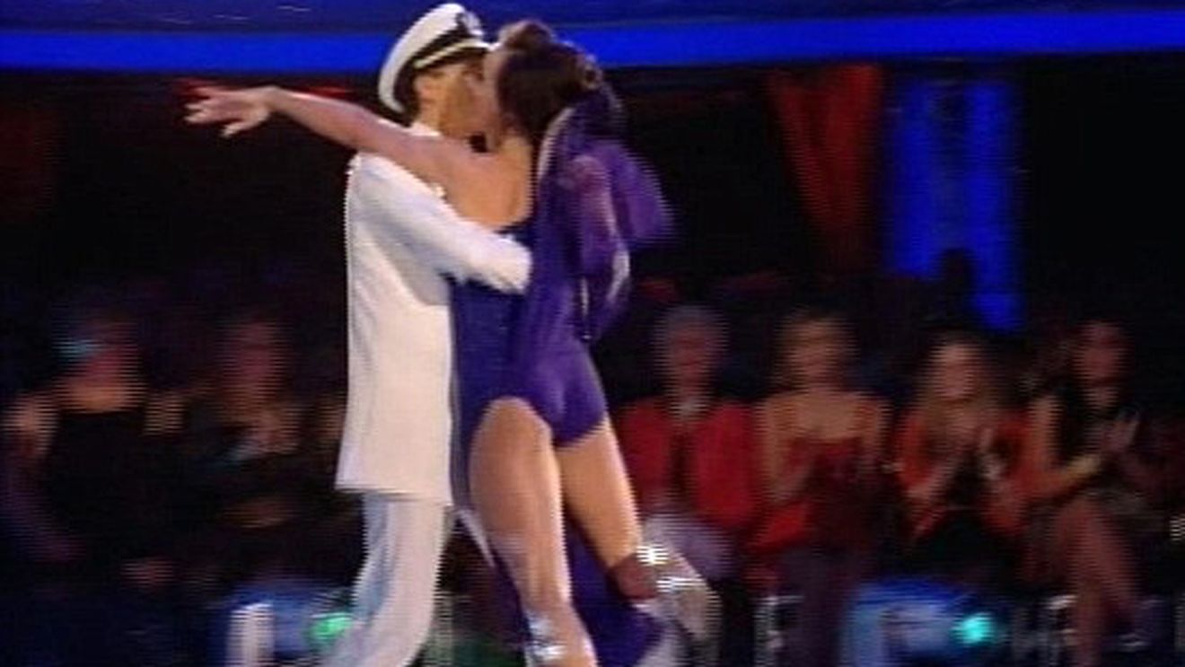 Medaliată la JO 2008 și 2012 în ipostaze hot la show-ul "Dansez pentru tine" din Marea Britanie