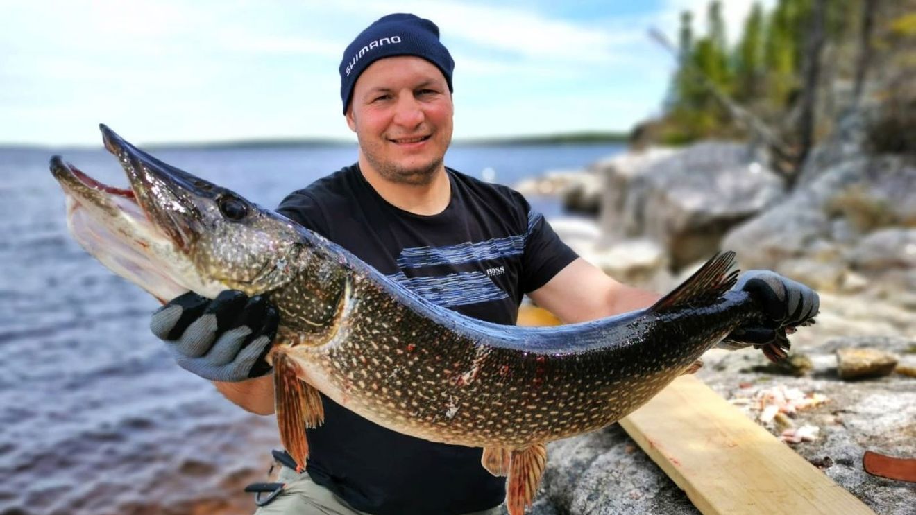Adrian „Rechinul” Diaconu, patru zile în sălbăticie! Campionul mondial la box a prins 100 de kilograme de pește | FOTO EXCLUSIV