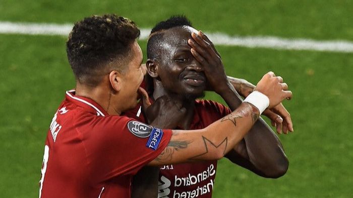 "Bobby, n-ai nevoie de ochi ca să joci!". Mane, mesaj uluitor pentru Firmino înainte de victoria cu PSG