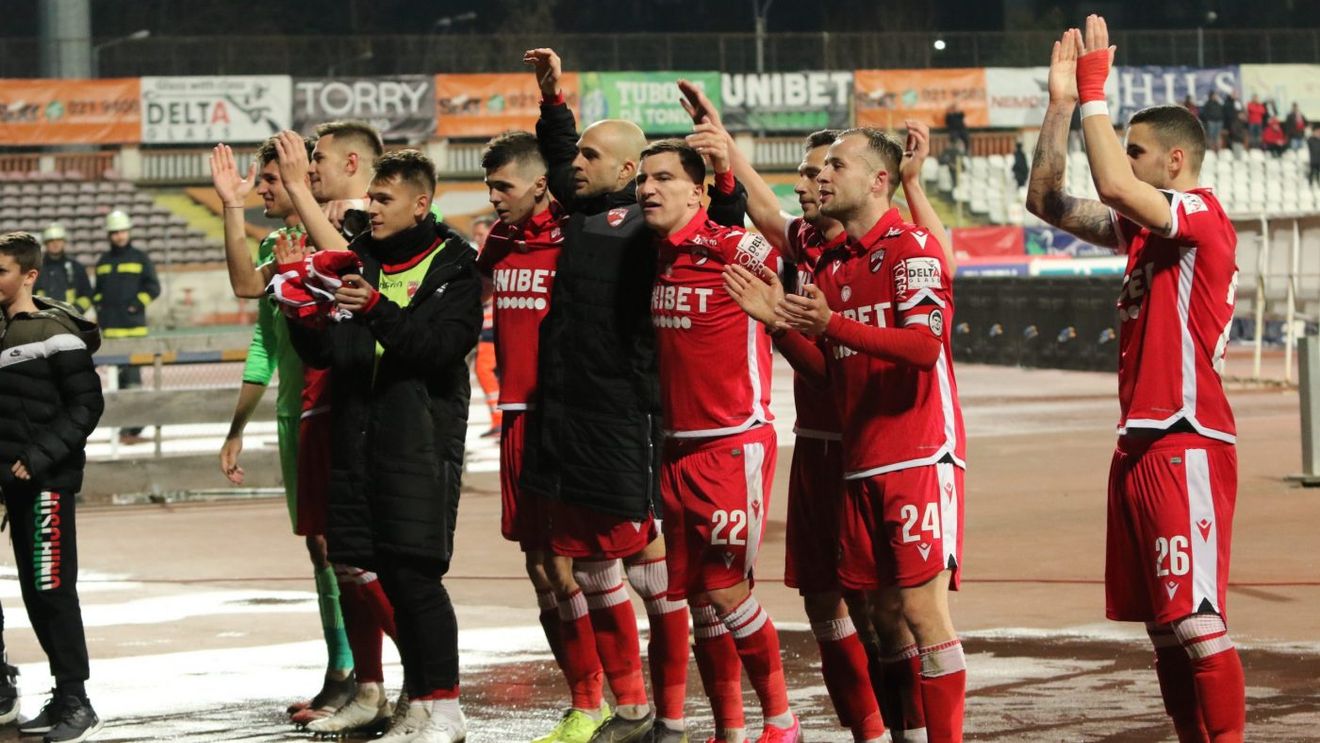 Dusan Uhrin aruncă în luptă 7 stranieri pentru a mai spera la play-off. Cum va juca Dinamo meciul decisiv cu FC Voluntari!